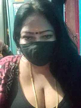 Snapshot of maniisha chatting on July 2026 05:08:02 PM maniisha online show from July 2026 05:08:02 PM