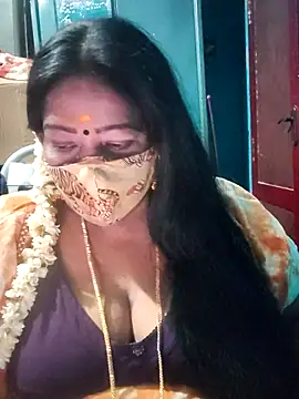Snapshot of maniisha chatting on July 2026 03:43:01 PM maniisha online show from July 2026 03:43:01 PM