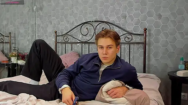 Marcus Swampov online show from December 2024 02:59:02 AM