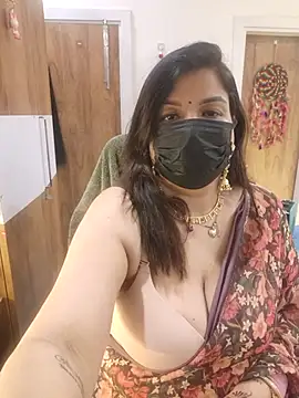 Snapshot of Archi-07 chatting on February 2026 06:22:02 PM Archi-07 online show from February 2026 06:22:02 PM