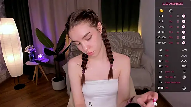 MilliBrown  online show from February 2025 03:05:02 PM