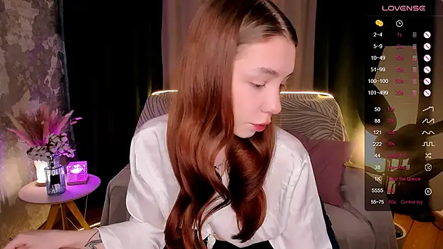 MilliBrown  online show from October 2025 08:06:01 AM