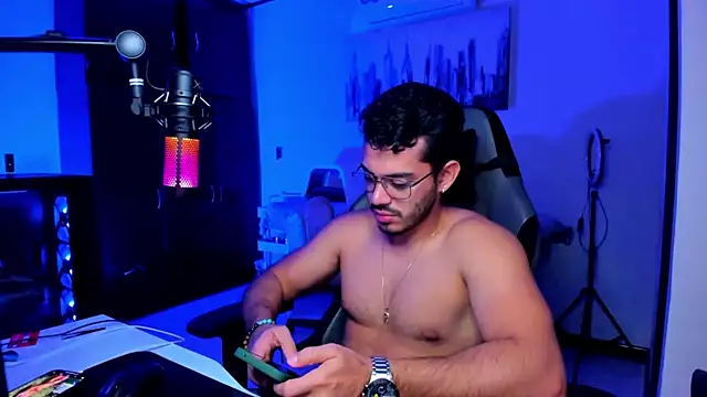 BrunoD31 online show from November 2025 03:45:02 AM