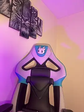 missycanoo online show from December 2025 01:04:02 AM