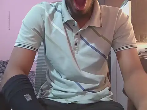 KissesBoyAD online show from November 2025 04:47:01 AM