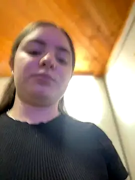 imlindapink online show from November 2025 06:51:02 PM