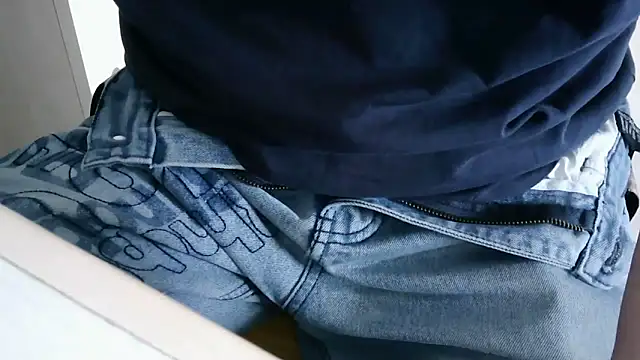 Snapshot of XiaoGuoGuo284512 chatting on November 2025 05:29:02 AM XiaoGuoGuo284512 online show from November 2025 05:29:02 AM