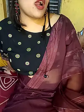 Radhikadavi879 online show from March 2025 03:31:01 PM