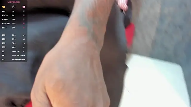 Snapshot of TOWERS21_ chatting on March 2025 08:20:02 PM TOWERS21 online show from March 2025 08:20:02 PM