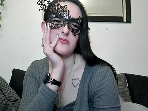 Snapshot of LexiSnowUK chatting on January 2025 07:24:01 PM LexiSnowUK online show from January 2025 07:24:01 PM