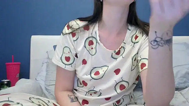 Snapshot of LexiSnowUK chatting on September 2025 09:40:02 PM LexiSnowUK online show from September 2025 09:40:02 PM