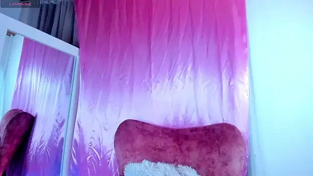  jade white  online show from January 2025 12:56:01 PM