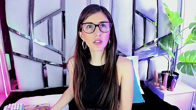  jade white  online show from December 2025 04:38:01 PM