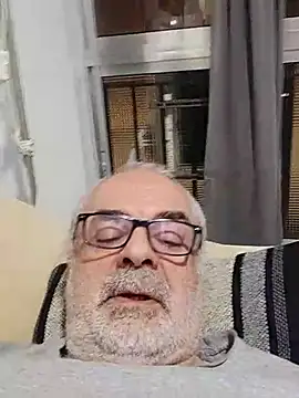 Snapshot of Satiro_Sevilla chatting on March 2025 08:11:01 PM Satiro Sevilla online show from March 2025 08:11:01 PM