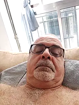 Snapshot of Satiro_Sevilla chatting on September 2025 05:13:02 PM Satiro Sevilla online show from September 2025 05:13:02 PM