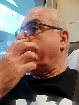 Snapshot of Satiro_Sevilla chatting on September 2025 07:45:01 AM Satiro Sevilla online show from September 2025 07:45:01 AM