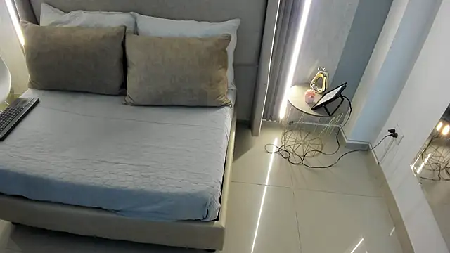 NairobiLee online show from November 2025 11:47:01 AM