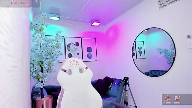 Tiara rr online show from March 2026 03:44:02 AM