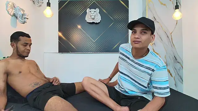 JordanAndAndrew online show from October 2025 08:05:01 PM