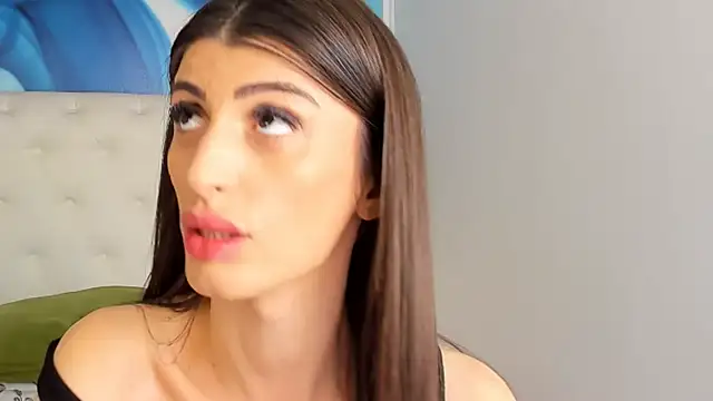 SkinnyDolly online show from February 2025 01:13:02 AM