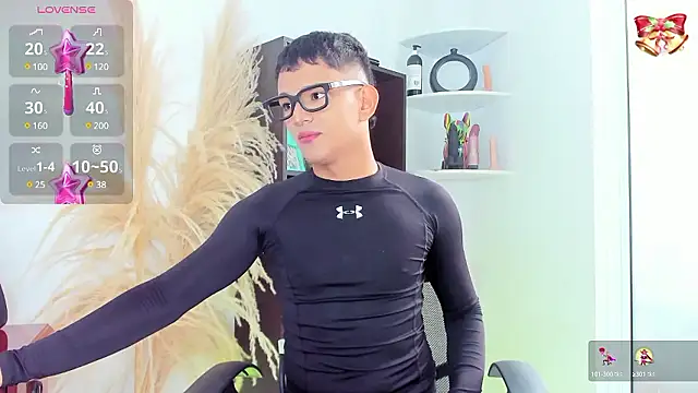 ander deimond  online show from December 2024 01:38:02 PM