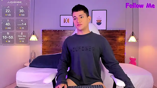 ander deimond  online show from February 2025 01:21:02 PM