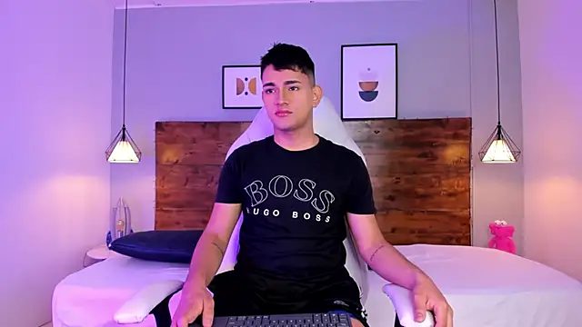 ander deimond  online show from February 2025 01:22:01 PM