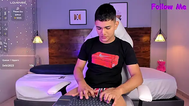 ander deimond  online show from February 2025 04:24:01 PM