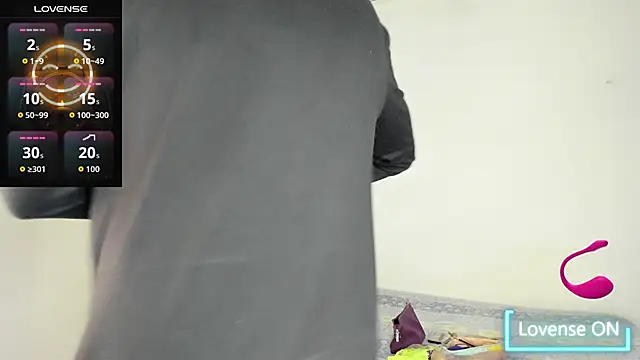 ander deimond  online show from October 2025 01:33:02 PM