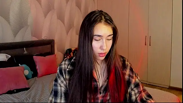 Bambiii bby online show from December 2025 03:12:02 AM