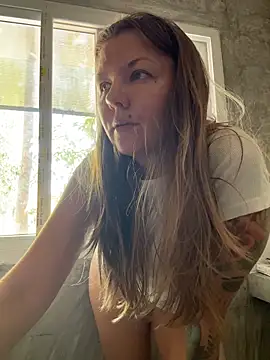 Snapshot of _private_person_ chatting on February 2026 08:37:02 AM private person online show from February 2026 08:37:02 AM