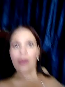 sthefania1710 online show from February 2025 01:16:01 PM