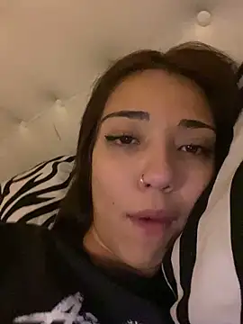 kittyprettybby online show from October 2025 04:35:02 AM