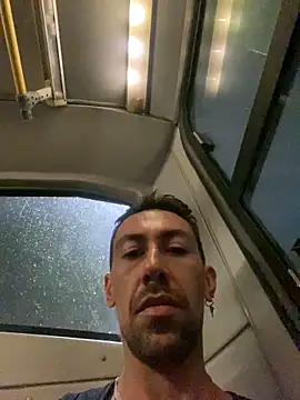 Snapshot of dantedesirexx chatting on December 2024 04:07:02 AM dantedesirexx online show from December 2024 04:07:02 AM