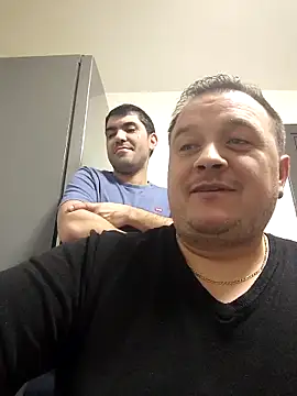 Snapshot of Cristian8409 chatting on March 2025 01:15:01 AM Cristian8409 online show from March 2025 01:15:01 AM