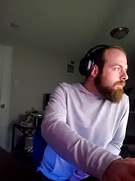 Snapshot of SirYummy18 chatting on December 2024 08:09:01 AM SirYummy18 online show from December 2024 08:09:01 AM