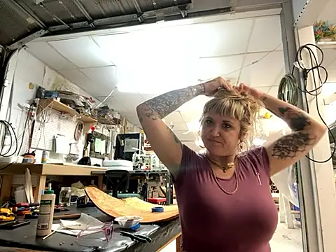 Snapshot of Babette_xox chatting on March 2026 01:16:02 AM Babette xox online show from March 2026 01:16:02 AM