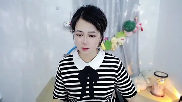 Fan ting online show from December 2025 02:50:01 AM