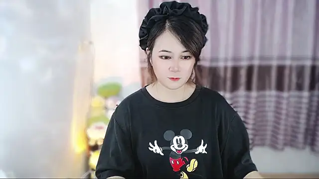 Snapshot of Fan_ting chatting on July 2026 02:23:01 PM Fan ting online show from July 2026 02:23:01 PM