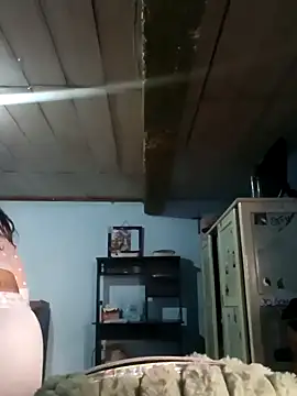 Snapshot of Elvishcassie_ chatting on January 2025 09:07:01 PM Elvishcassie online show from January 2025 09:07:01 PM