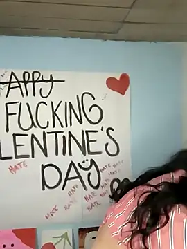 Snapshot of Elvishcassie_ chatting on February 2025 09:15:01 PM Elvishcassie online show from February 2025 09:15:01 PM