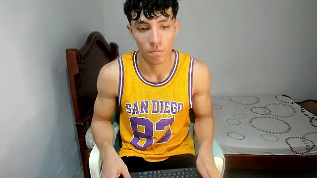 enzo sloran online show from September 2025 05:26:02 PM