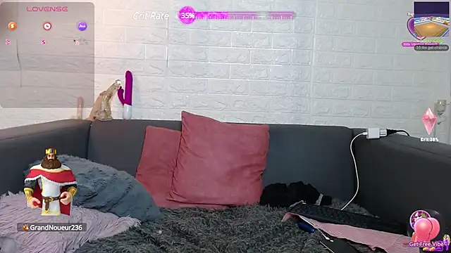 Snapshot of Layla_707 chatting on February 2025 04:25:01 AM Layla 707 online show from February 2025 04:25:01 AM