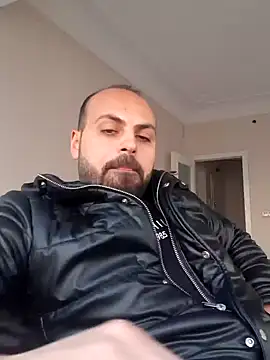 krzantem3454 online show from December 2024 01:28:01 PM