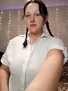 Aria  Dark online show from December 2024 11:39:02 PM