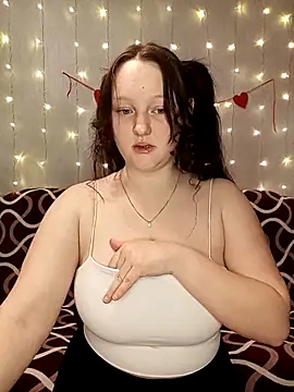 Aria  Dark online show from February 2025 08:55:01 PM