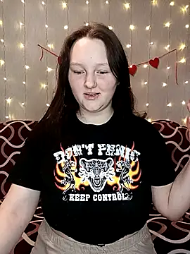 Aria  Dark online show from February 2025 08:09:02 PM