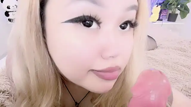 Snapshot of amelia_sunlight chatting on March 2025 04:19:01 AM amelia sunlight online show from March 2025 04:19:01 AM