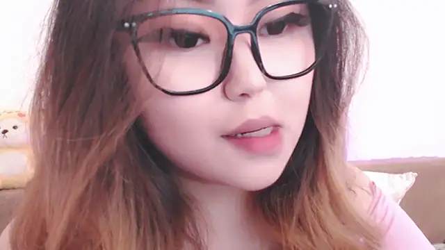 amelia sunlight online show from April 2026 05:21:01 PM