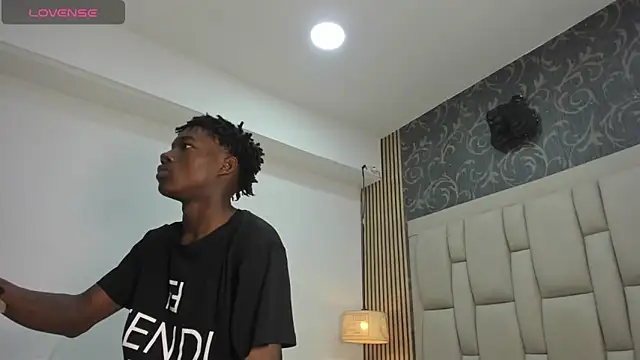 chimi88 online show from February 2025 11:20:01 AM